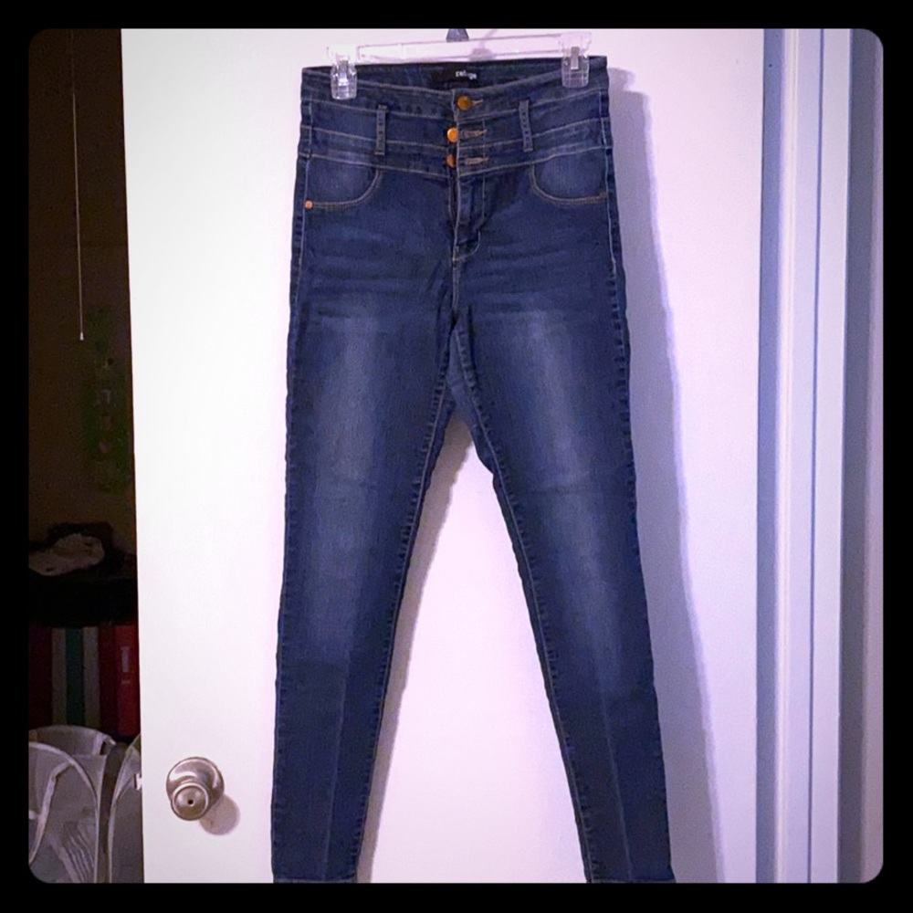 Ultra high rise Jeans